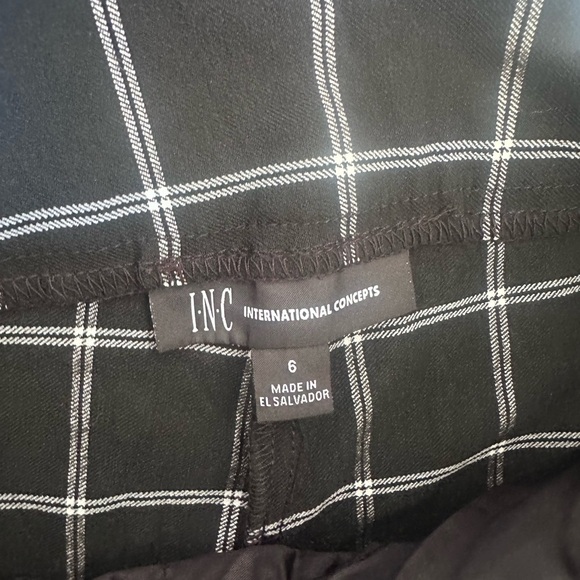 INC International Concepts High Waist Black and White Shorts - Picture 3 of 5